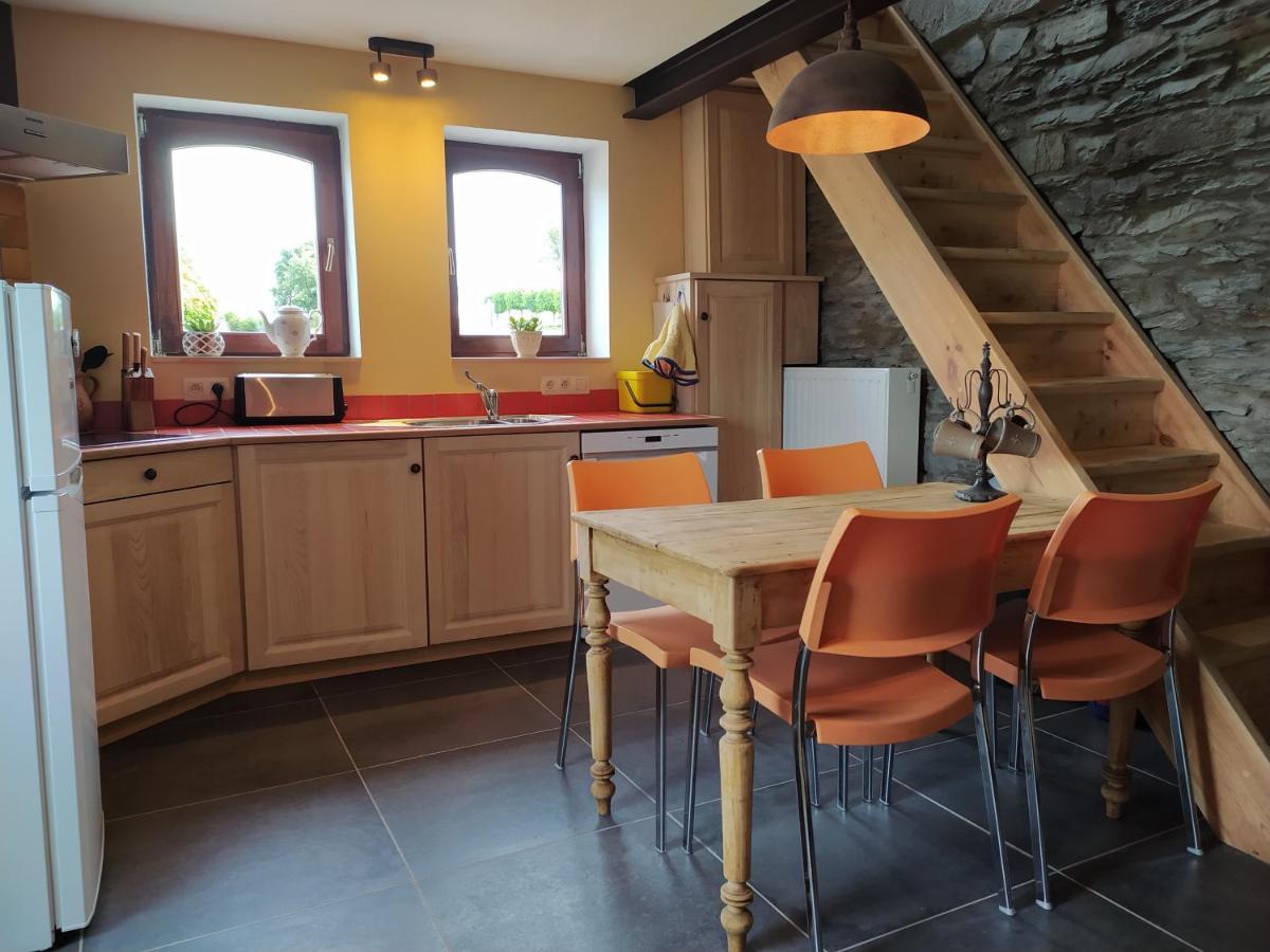 Gite De Charme Rosardenne Vaux-sur-Sure Exteriör bild